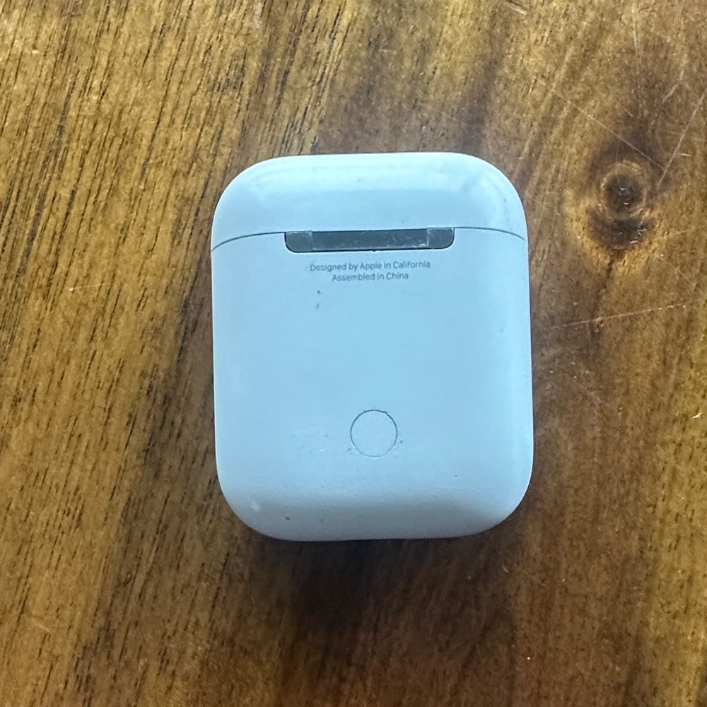 1st Gen Airpods